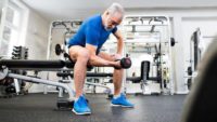 Commencer la musculation après 60 ans, l’alimentation idéale