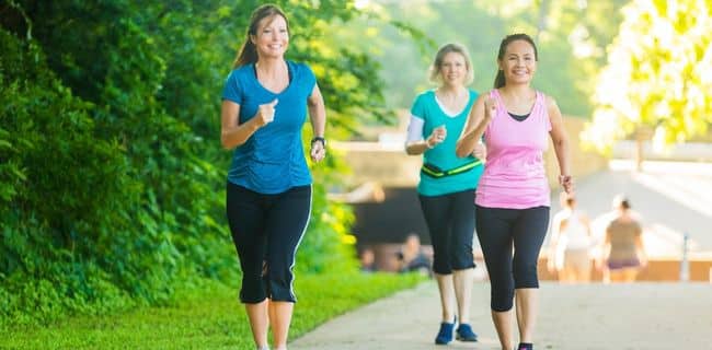Marche active chez soi et perte de poids : est-ce efficace ?